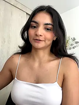 Snapshot of Cat2525 chatting on 11.08.25 Cat2525 online show from 11.08.25