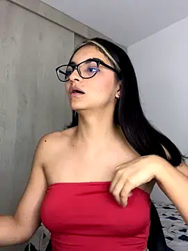 Snapshot of Cat2525 chatting on 11.15.25 Cat2525 online show from 11.15.25