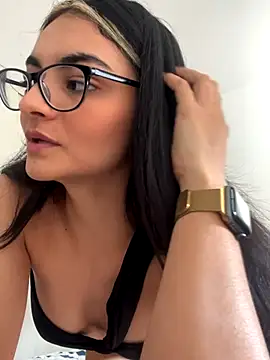 Snapshot of Cat2525 chatting on 11.21.25 Cat2525 online show from 11.21.25