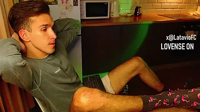 Midnighter  online show from 09.29.25