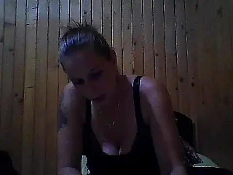 Snapshot of WildScorpio86 chatting on 12.18.24 WildScorpio86 online show from 12.18.24