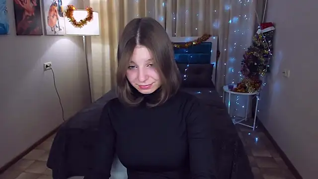 RinaMoore online show from 01.17.25