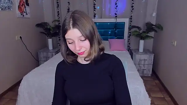 RinaMoore online show from 02.20.25