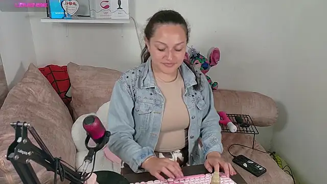 megan doll2 online show from 09.14.25