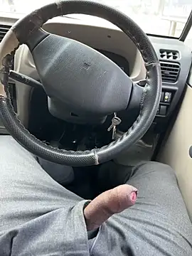 Dakku 69 online show from 12.19.25