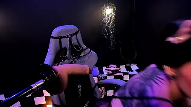 Snapshot of ameliachadburn chatting on 10.28.25 ameliachadburn online show from 10.28.25