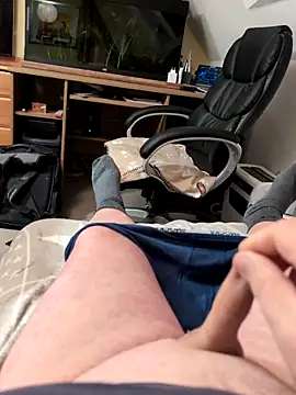 Mariomario0565 online show from 11.19.25