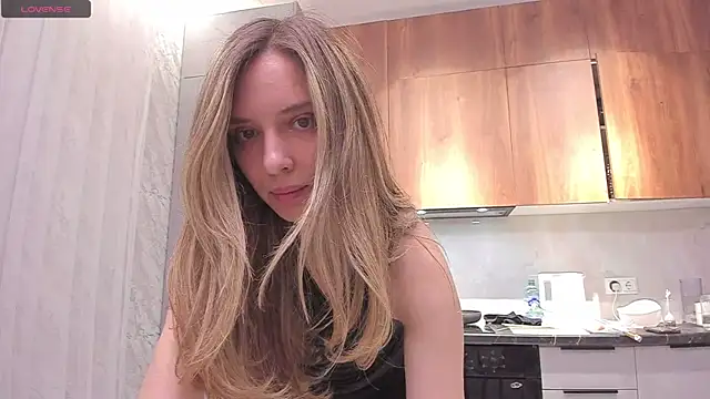 PatriciaBlairs online show from 04.14.26