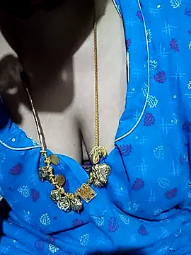 tuttifrutti17 online show from 10.09.25