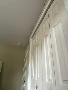 QueenNuttCollector online show from 04.22.26