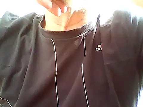 Snapshot of xcimeru chatting on 04.30.26 xcimeru online show from 04.30.26