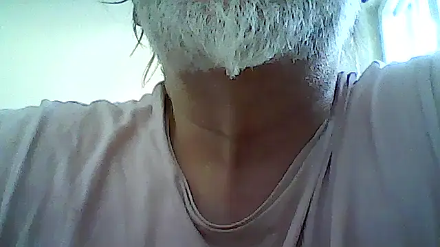 Snapshot of xcimeru chatting on 05.23.26 xcimeru online show from 05.23.26