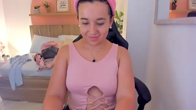 izaro22 online show from 03.15.25