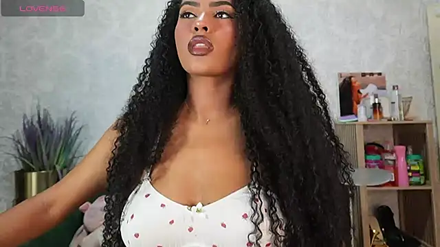 HOTBLACKANDWHITE2 online show from 04.12.26