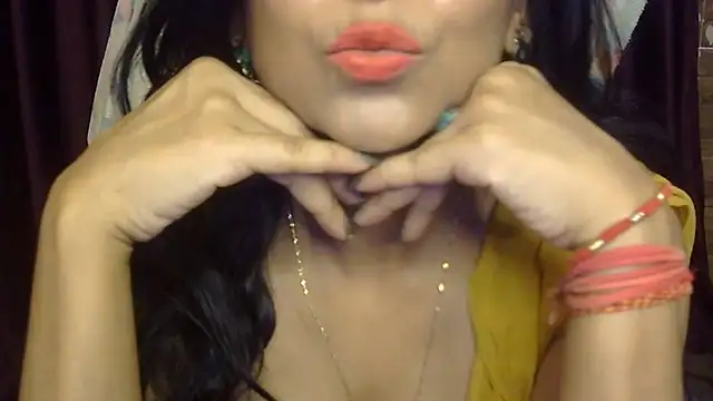 Snapshot of iam-moni2 chatting on 06.19.26 iam-moni2 online show from 06.19.26