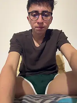 CamiRojas boy online show from 10.13.25