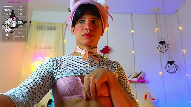 Ariel Femboy  online show from 03.14.25