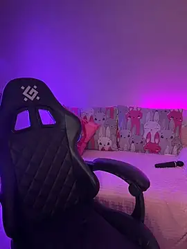 Snapshot of Your_insomniya chatting on 04.06.26 Your insomniya online show from 04.06.26