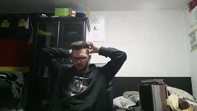 Die-geile-Sau online show from 04.18.26