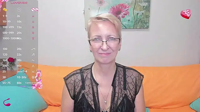 iamyourdream89 online show from 12.15.24