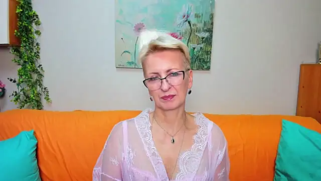 iamyourdream89 online show from 11.19.25