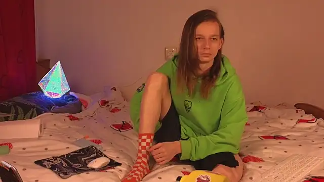 Frank Fraer online show from 01.05.26