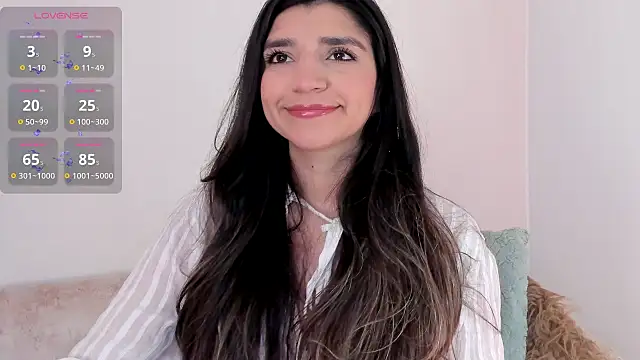 Snapshot of ragasashi chatting on 10.20.25 ragasashi online show from 10.20.25