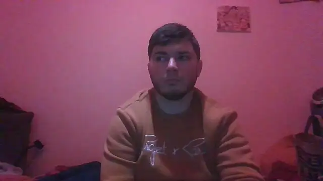 Snapshot of -Zerax- chatting on 03.09.25 -Zerax- online show from 03.09.25