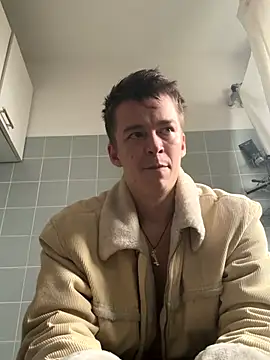 Toyjungee online show from 11.09.25