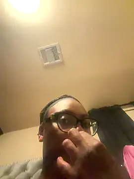 TrueeFantasee online show from 12.04.25