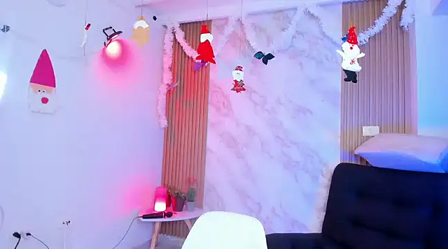 Megan blue7 online show from 12.22.24