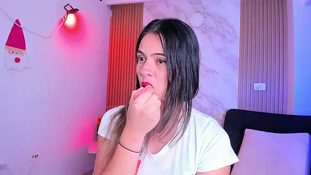 Megan blue7 online show from 02.11.25