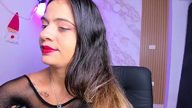 Megan blue7 online show from 03.11.25