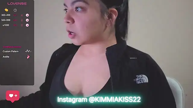 kimmiakiss22 online show from 01.18.25