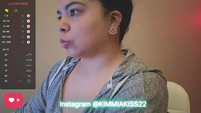 kimmiakiss22 online show from 01.23.25