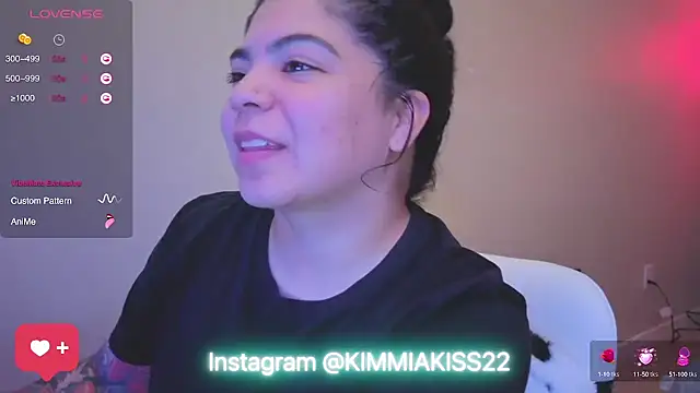 kimmiakiss22 online show from 01.27.25