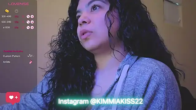 kimmiakiss22 online show from 02.04.25
