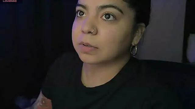 kimmiakiss22 online show from 09.29.25