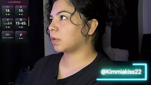 kimmiakiss22 online show from 10.22.25