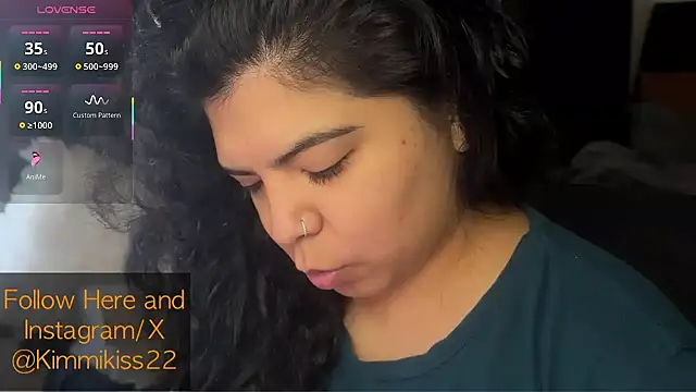 kimmiakiss22 online show from 10.31.25