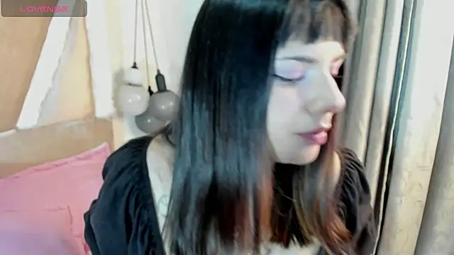 Snapshot of xhinata_hyugax chatting on 09.15.25 xhinata hyugax online show from 09.15.25