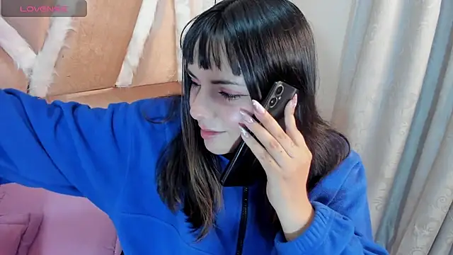 Snapshot of xhinata_hyugax chatting on 10.23.25 xhinata hyugax online show from 10.23.25