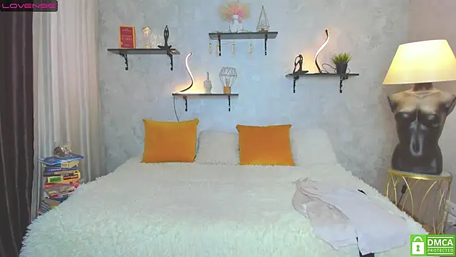 StripBianka online show from 01.24.25