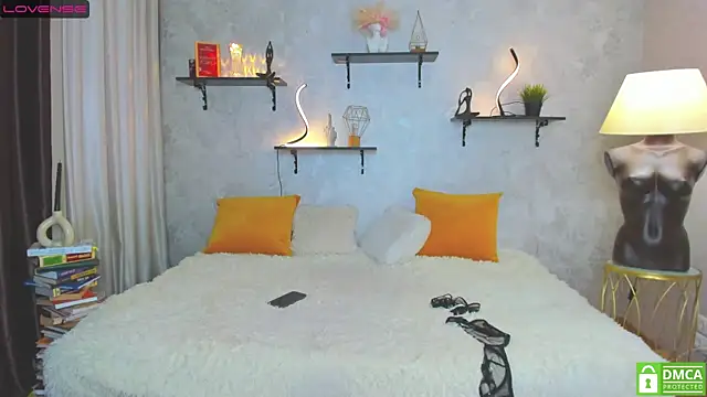 StripBianka online show from 02.23.25