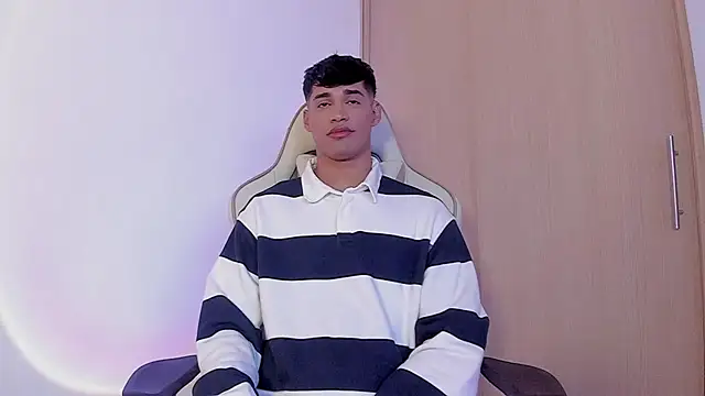 Jimmy Leeh  online show from 12.01.24