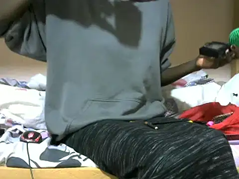 sweet vee42 online show from 12.12.24