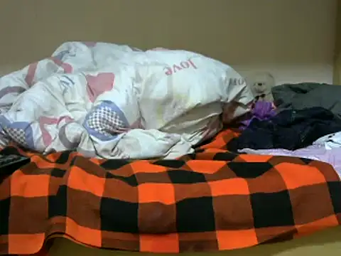 sweet vee42 online show from 12.13.24