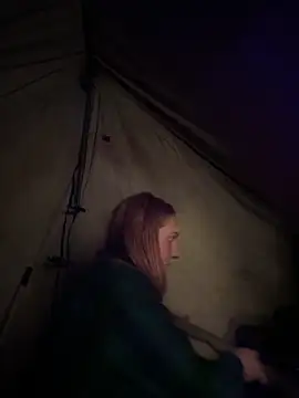 GoldenFlameGoddess online show from 12.18.25