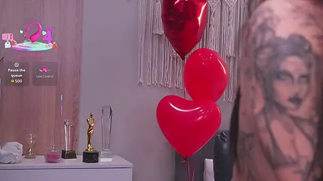 Molly Jons online show from 02.25.26