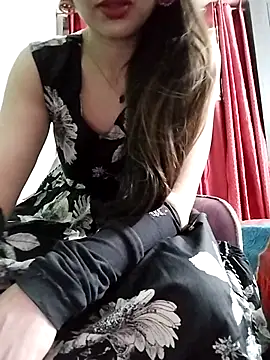 Snapshot of Noor_Darliing chatting on 04.24.26 Noor Darliing online show from 04.24.26